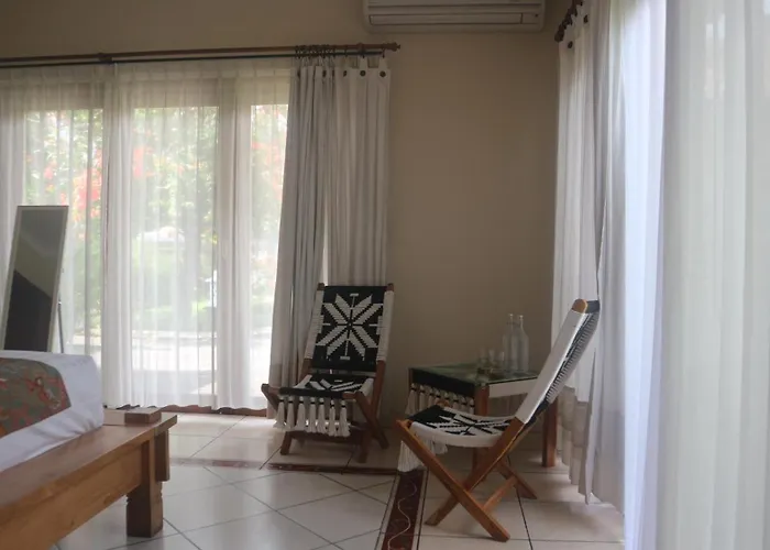 Bali Island Jembrana ゲストハウス *