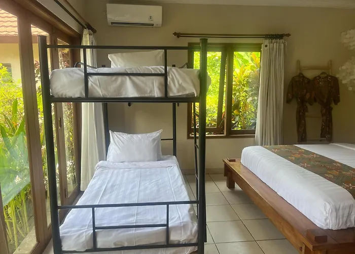 ゲストハウス Bali Island Jembrana